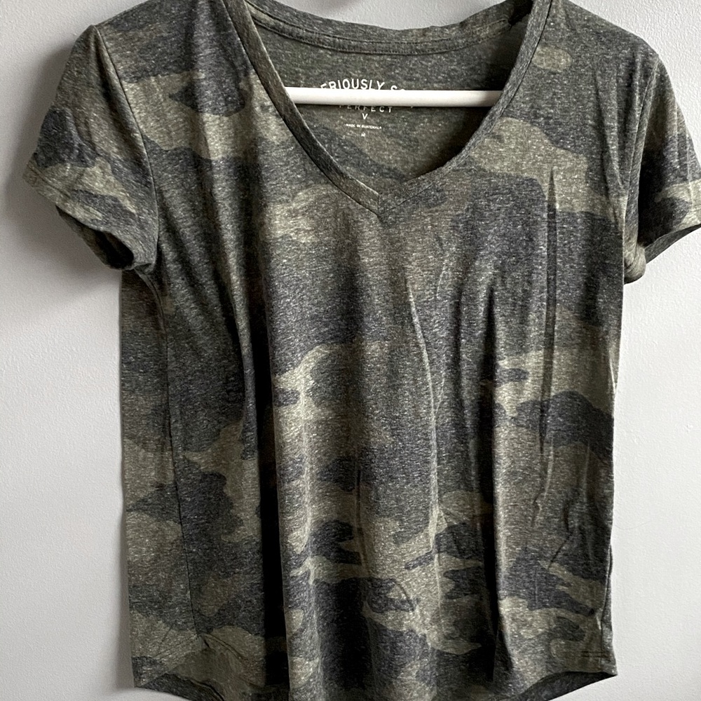 Aeropostale perfect V soft tee